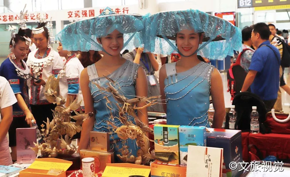 搭乘首發(fā)高鐵，海真珠珍珠粉抵達(dá)東方明珠